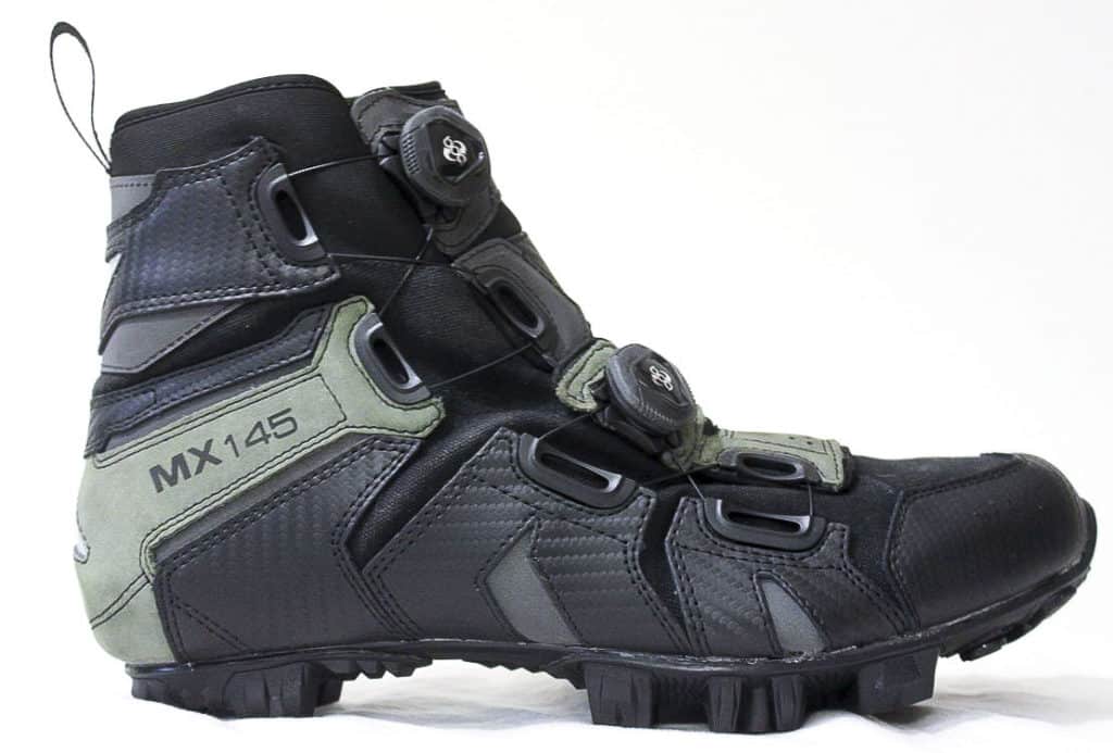 Bicycle Touring Shoes Best Shoes For Bike Touring