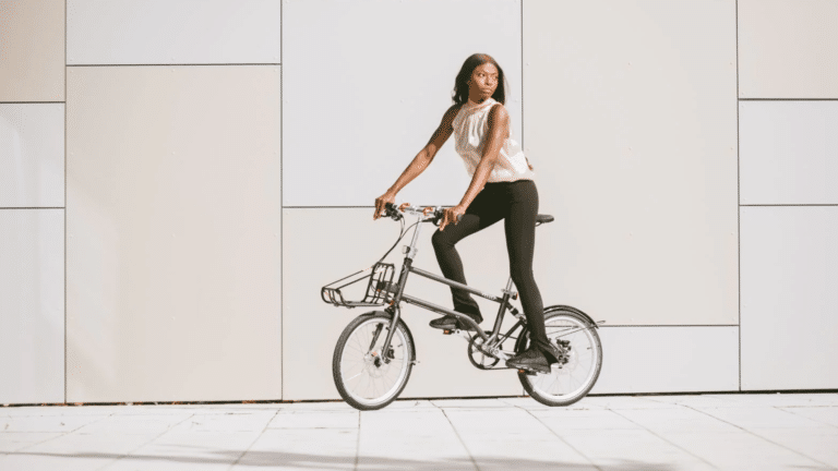 Folding Bike with Belt Drive For Your Commute!